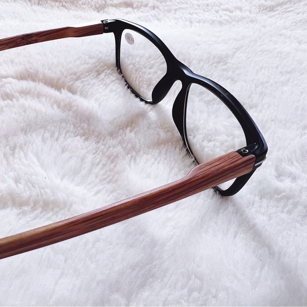 Olivia Black with Light Wood Reader Glasses - Picture 9 of 11